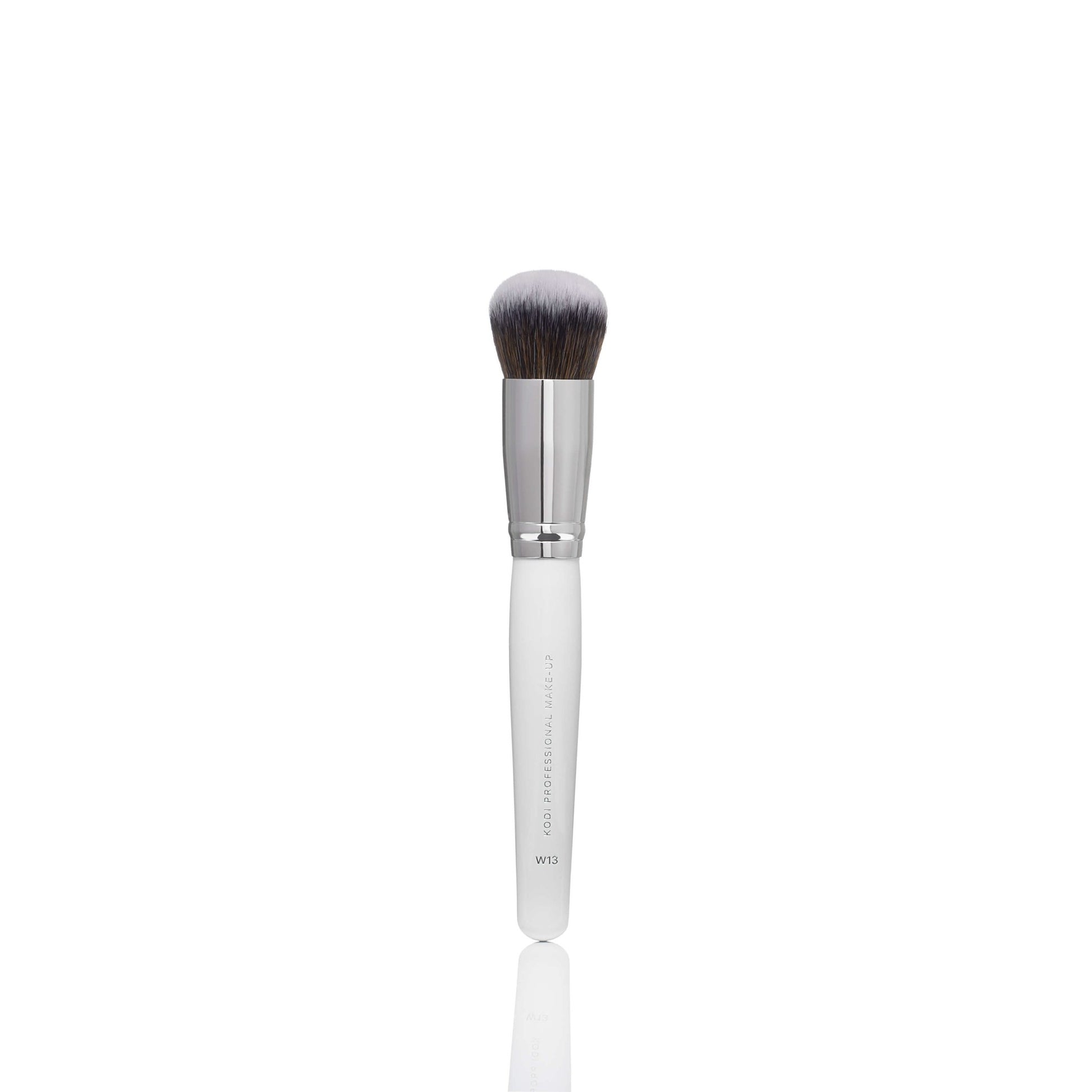 Косметическая кисть № W13 (ворс: нейлон)