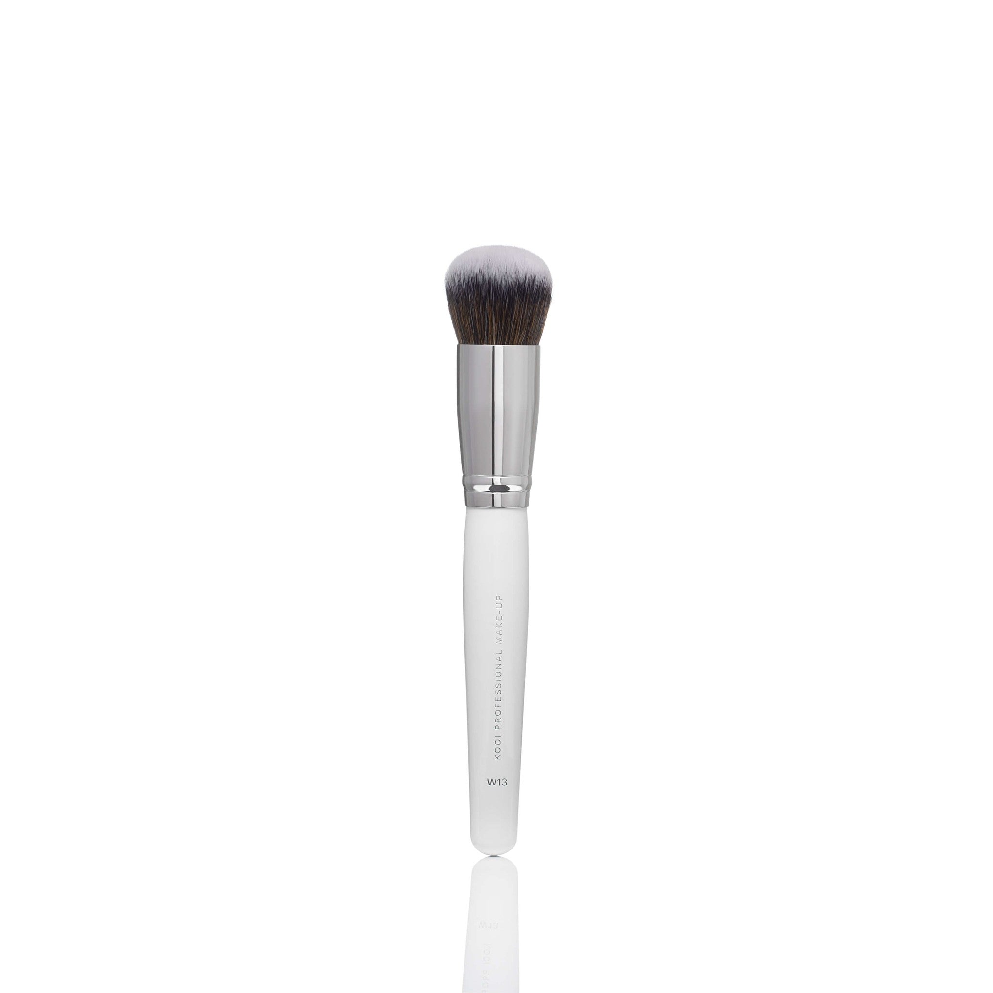 Косметическая кисть № W13 (ворс: нейлон)